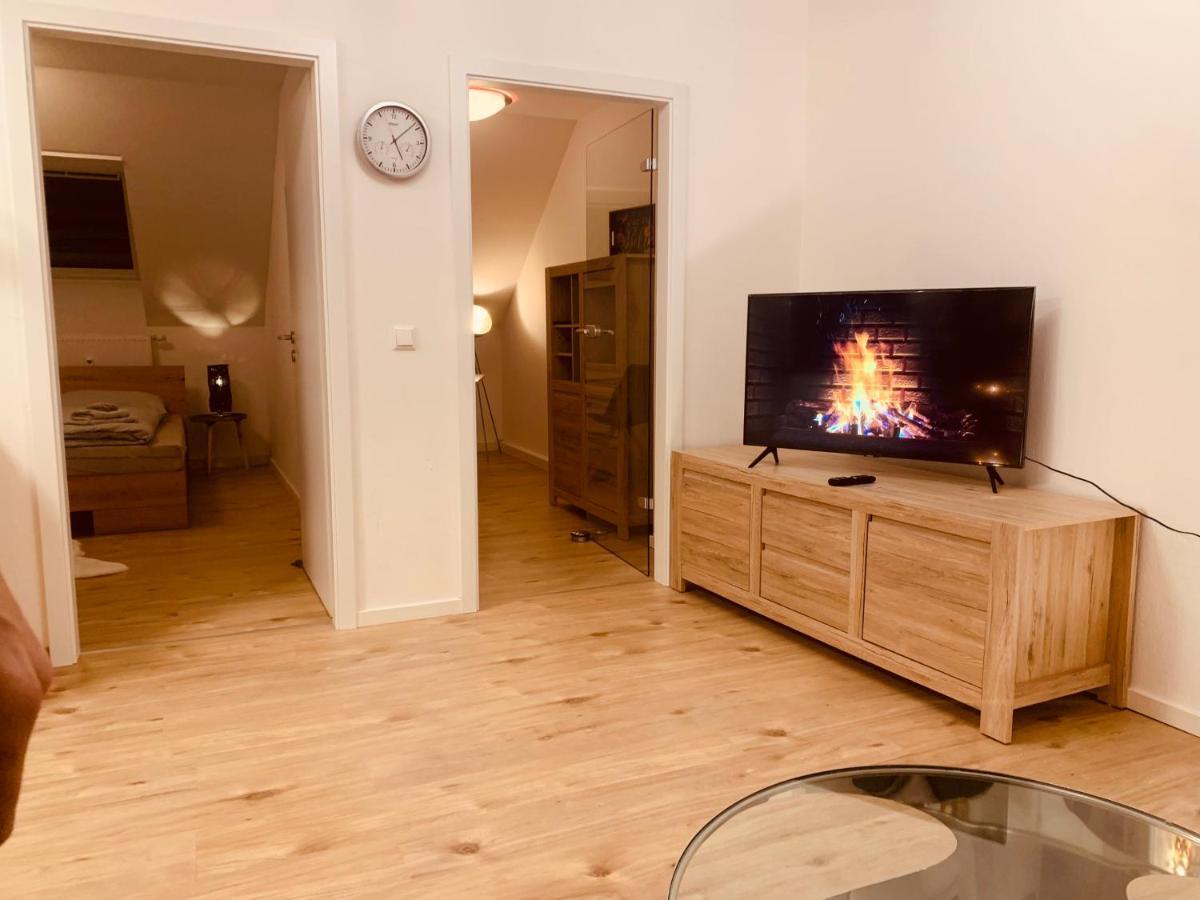 Felix Living 3, Modern & Cozy 2 Zimmer Wohnung, Netflix, Parkplatz Salzweg Bagian luar foto